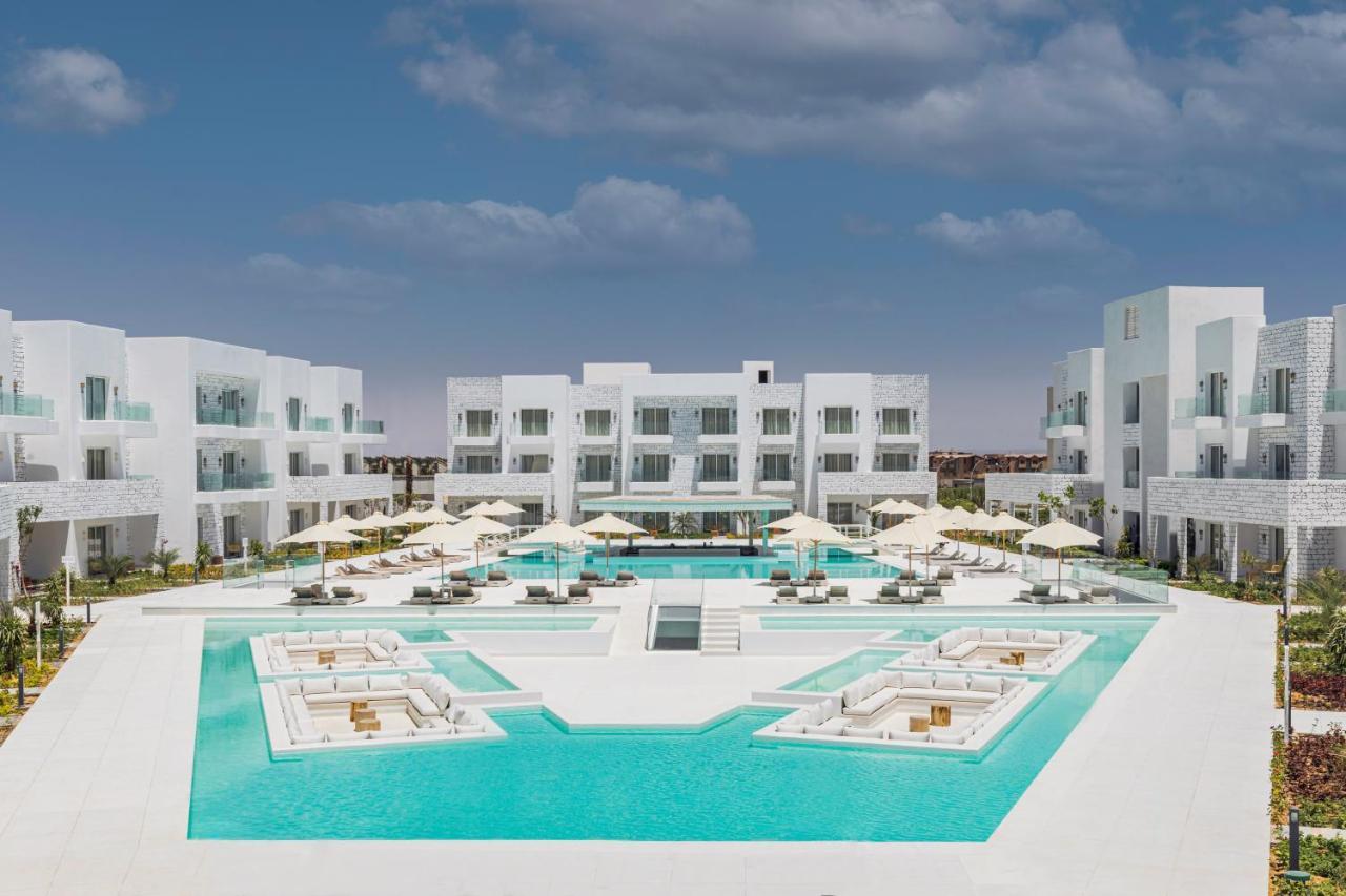 Tanoak Resort Ain Sukhna Eksteriør bilde The hotel's main pool